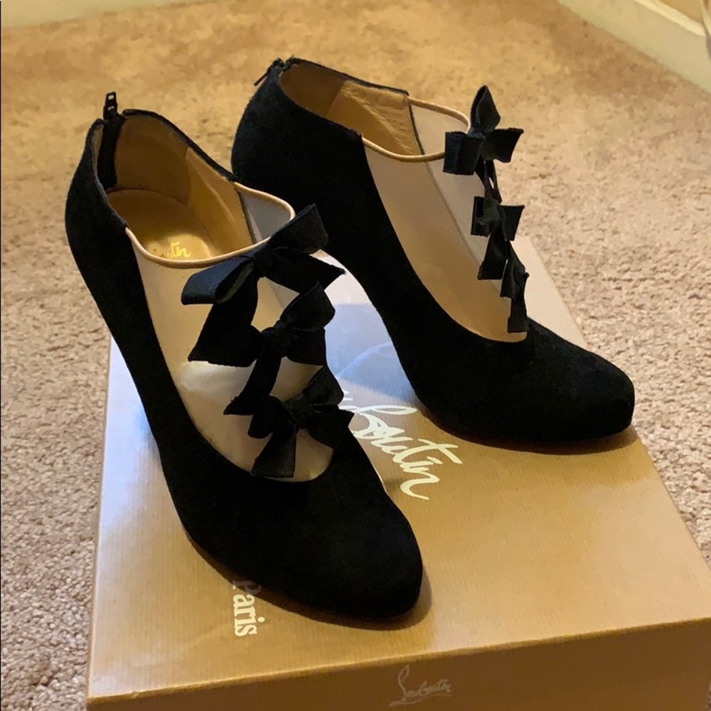 Christian Louboutin Autonodo booties